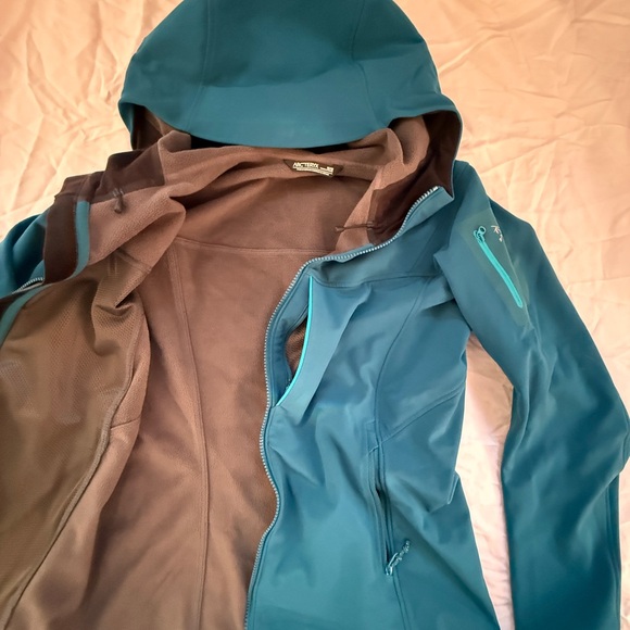 Arc'teryx Women's Gamma MX Hoody Illiad Performance Soft Shell Jacket - Picture 4 of 8